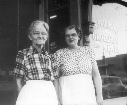 May Wright and Glenadine Miller