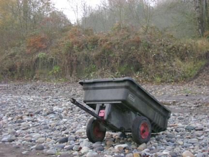 Rubbermaid cart